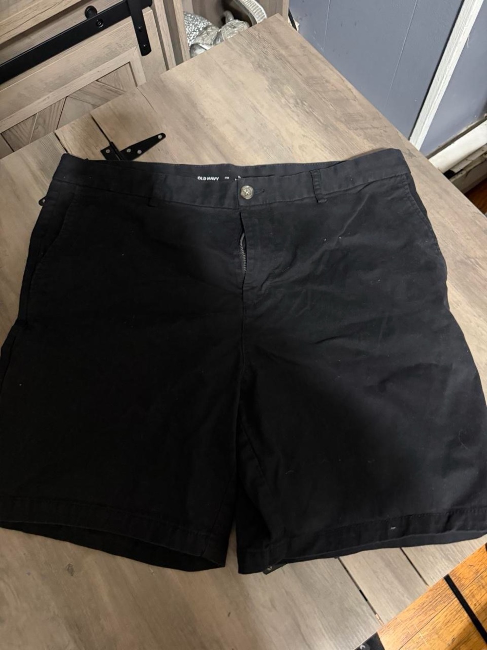 Old Navy Men's Black Flat-Front Cotton-Blend Shorts